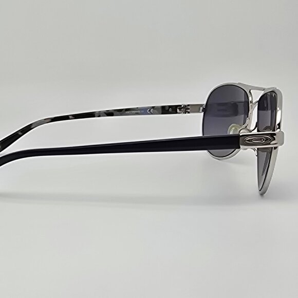 Oakley OO4108-02 Tie Breaker Chrome Frame Polarized Black-Grey Lens Sunglasses - Picture 5 of 11